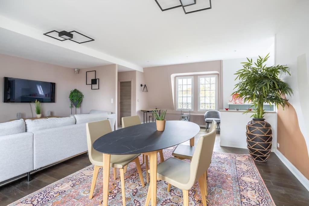Garches Appartement De 100M2 Dans Un Parc A 20 Mn Du Centre De Paris מראה חיצוני תמונה