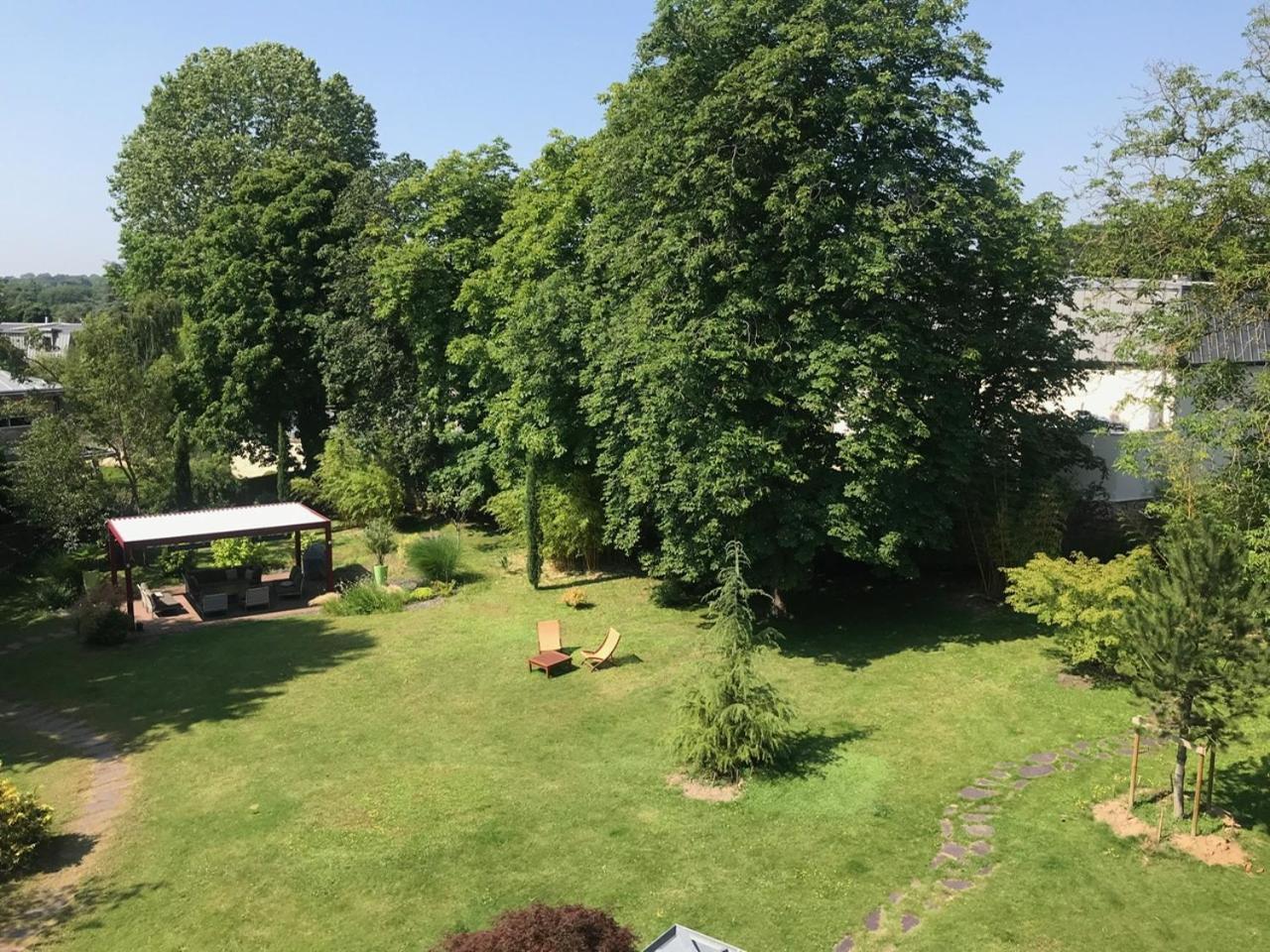 Garches Appartement De 100M2 Dans Un Parc A 20 Mn Du Centre De Paris מראה חיצוני תמונה